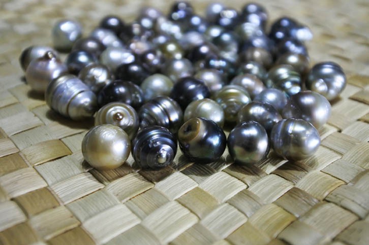 Perles noires des Fidji