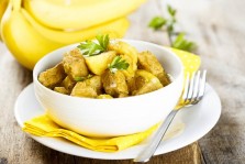 Poulet Curry Pommes de Terre et Bananes
