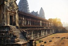 Découverte de l'ancienne cité royale d'Angkor