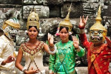 Soirée Cambodgienne: diner et spectacle de danses traditionnelles